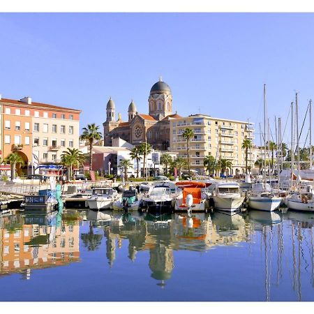 Entre Mer Et Centre-Ville: Charmant Et Lumineux T1 Saint-Raphaël エクステリア 写真